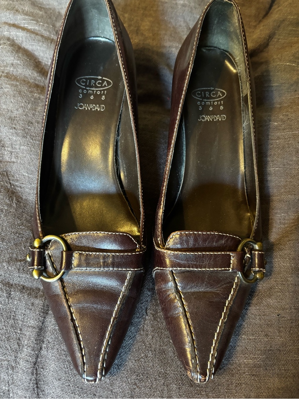 Joan & David Circa Comfort Brown Leather Pointed Toe Pump Buckle Detail Size 6